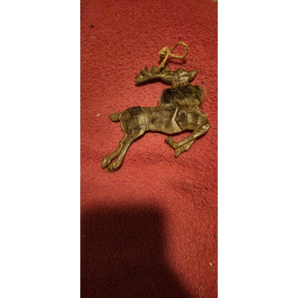 Vintage Metal Reindeer Ornament – Rustic‎ Faux Fur Christmas Decor